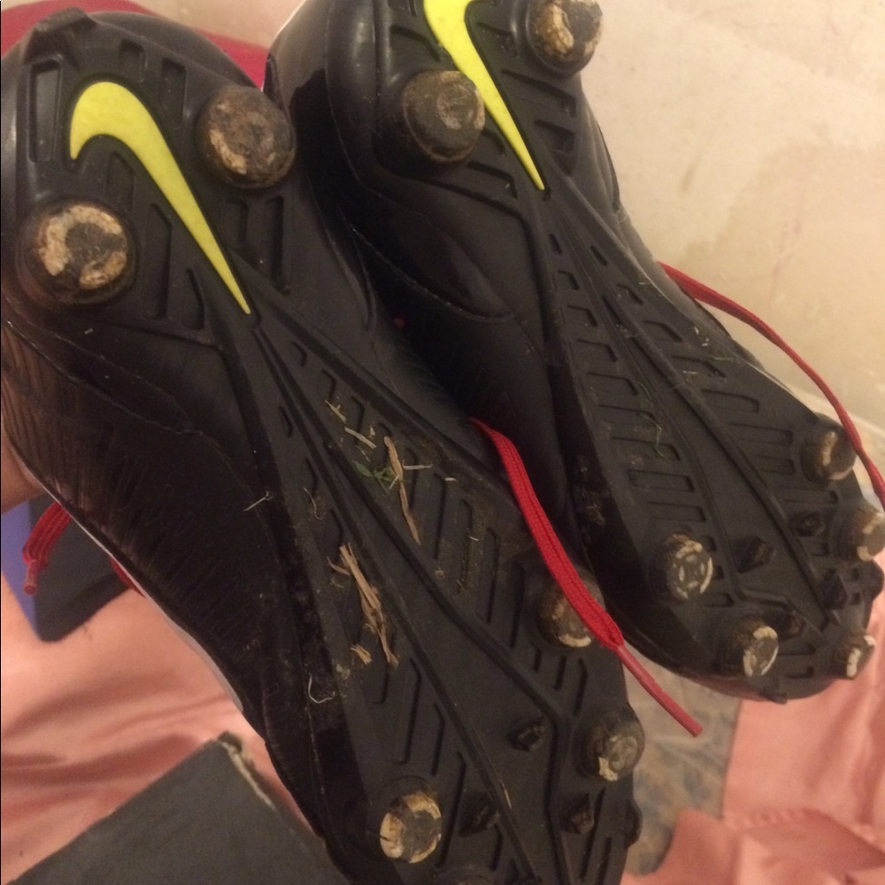 Football cleats‼️